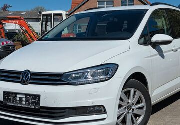 VW Touran 214.256 km 15.260 &euro; Garbsen 30827