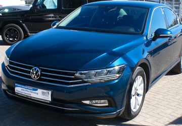 VW Passat 137.652 km 12.990 &euro; Hannover 30179