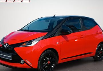 Toyota Aygo (X) 49.350 km 9.450 &euro; Garbsen 30827
