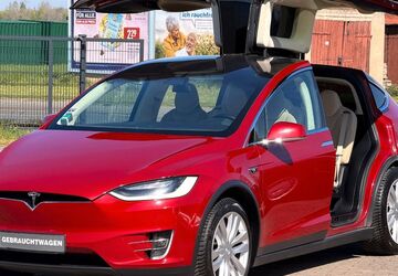 Tesla Model X 157.000 km 28.900 &euro; Barsinghausen (bei Hannover) 30890
