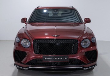 Bentley Bentayga 9.295 km 304.999 &euro; Hannover 30655