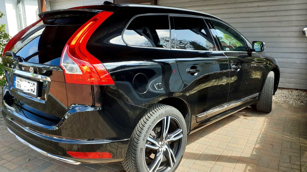 Volvo XC60 99.703 km 20.700 &euro; Hannover 30459