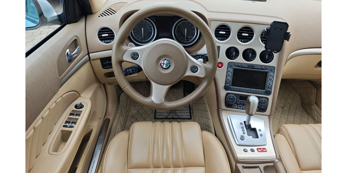 Alfa Romeo 159 145.001 km 7.850 &euro; Sehnde OT HÖVER 31319