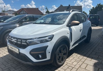 Dacia Sandero 16.500 km 16.990 &euro; Neustadt 31535