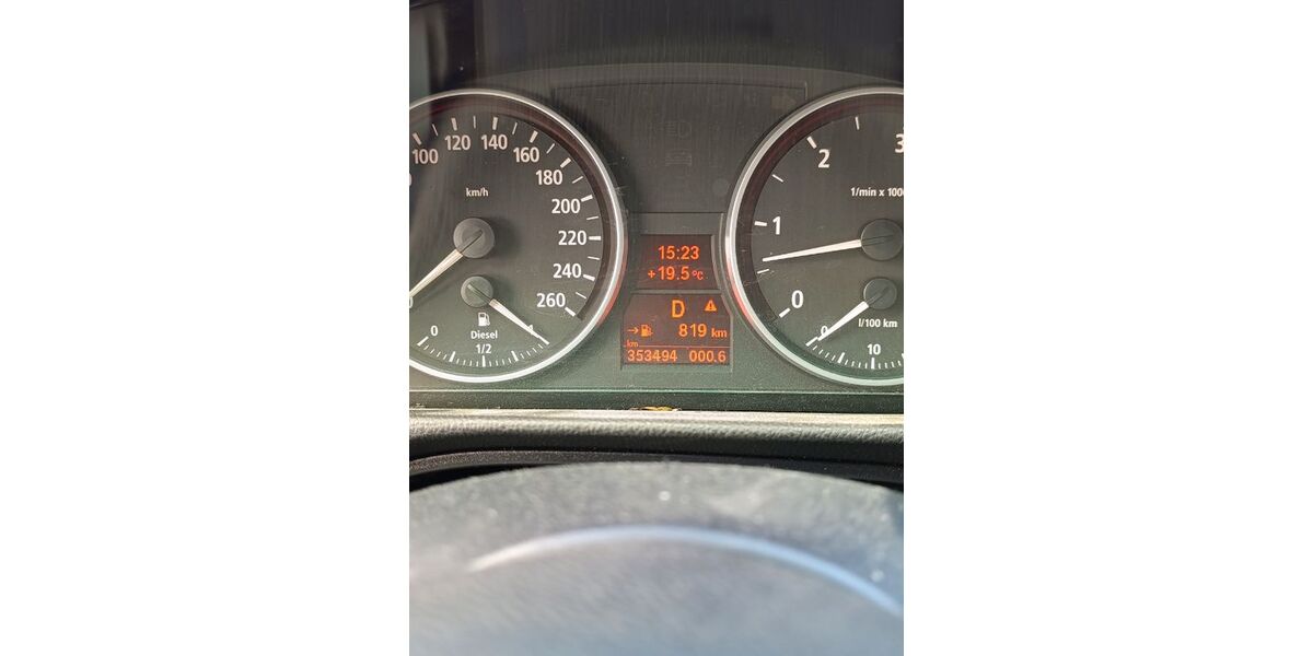 BMW 330 353.500 km 4.990 &euro; Bad Münder 31848