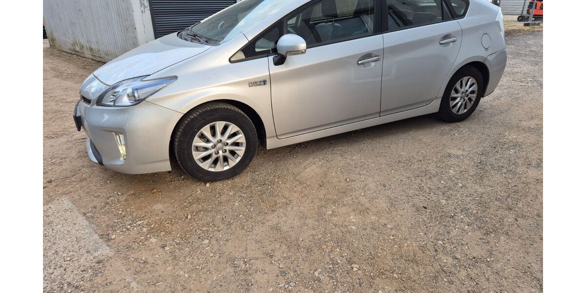 Toyota Prius 83.000 km 13.900 &euro; Langenhagen 30853