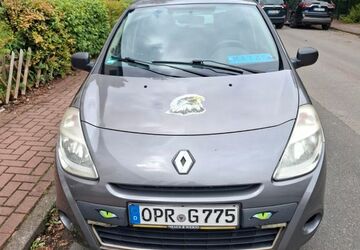 Renault Clio 168.761 km 2.650 &euro; garbsen 30823