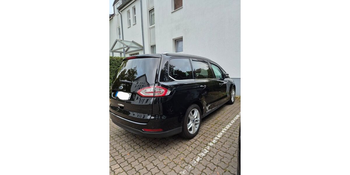 Ford Galaxy 116.000 km 22.500 &euro; Ronnenberg 30952