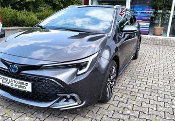 Toyota Corolla 5.500 km 33.490 &euro; Stadthagen 31655