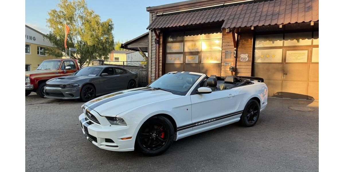 Ford Mustang 114.250 km 18.900 &euro; Isernhagen 30916