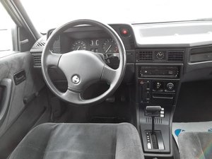 Opel Kadett E Beauty Lim. SEDAN GSD AUTOM- SERVO 74.000 km 6.950 &euro; Hannover 30179