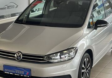 VW Touran 112.765 km 18.990 &euro; Hannover 30419