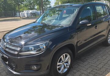 VW Tiguan 214.000 km 9.500 &euro; Garbsen 30823