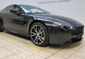 Aston Martin V8 Vantage 28.887 km 92.436 &euro; Ronnenberg 30952