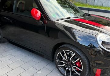 Mini John Cooper Works 23.480 km 38.800 &euro; Springe 31832