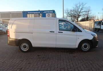 Mercedes-Benz Vito 173.223 km 11.900 &euro; Hannover 30179