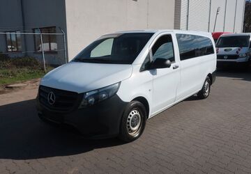 Mercedes-Benz Vito 243.803 km 15.900 &euro; Hannover 30179