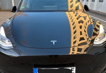 Tesla Model Y 76.000 km 29.500 &euro; Sarstedt 31157