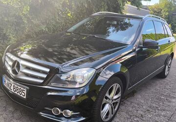 Mercedes-Benz C 250 181.000 km 12.400 &euro; Langenhagen 30855