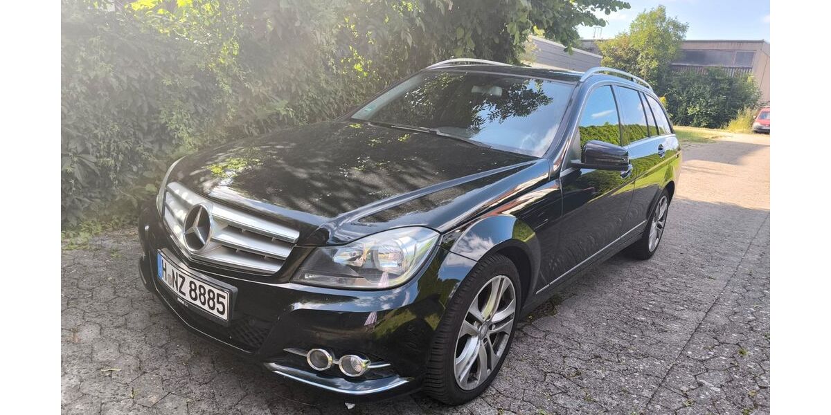 Mercedes-Benz C 250 181.000 km 12.400 &euro; Langenhagen 30855