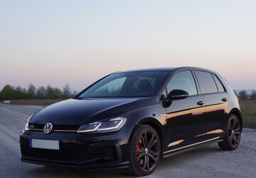 VW Golf 95.500 km 20.499 &euro; Hannover 30177