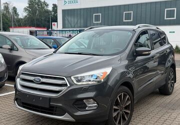 Ford Kuga 210.000 km 9.800 &euro; Seelze 30926