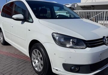 VW Touran 341.000 km 4.700 &euro; Hannover 30179