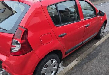 Dacia Sandero 86.500 km 2.000 &euro; Garbsen 30827