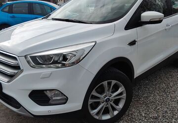 Ford Kuga 74.500 km 14.990 &euro; Springe 31832