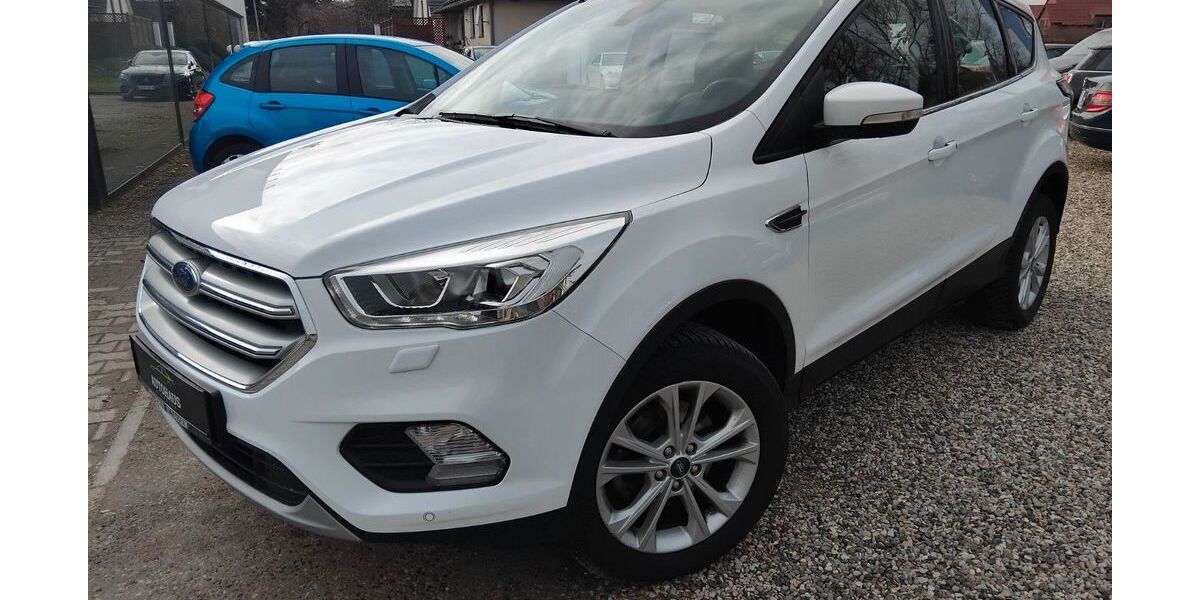 Ford Kuga 74.500 km 14.990 &euro; Springe 31832