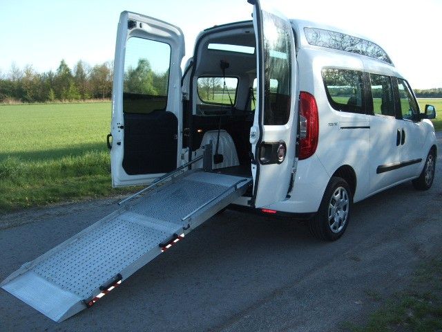 Fiat Doblo 160.583 km 17.500 &euro; Hannover 30519