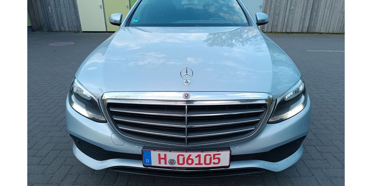 Mercedes-Benz E 220 196.018 km 13.999 &euro; Hannover 30419