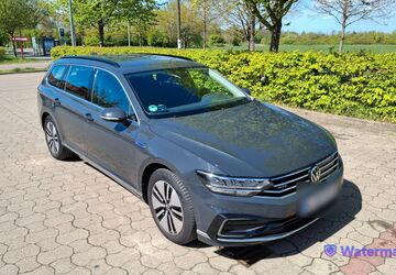 VW Passat Variant 61.473 km 22.800 &euro; Hannover 30455