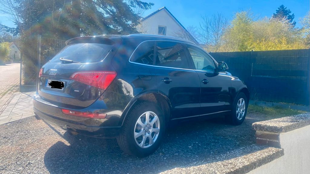 Audi Q5 229.000 km 8.900 &euro; Hannover 30159