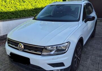 VW Tiguan 81.000 km 20.500 &euro; Garbsen 30823