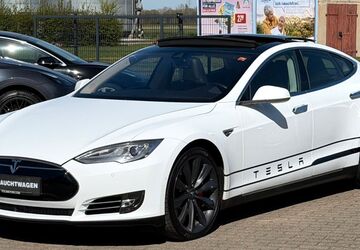 Tesla Model S 158.000 km 22.900 &euro; Barsinghausen (bei Hannover) 30890