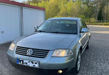 VW Passat 206.000 km 2.390 &euro; Springe 31832