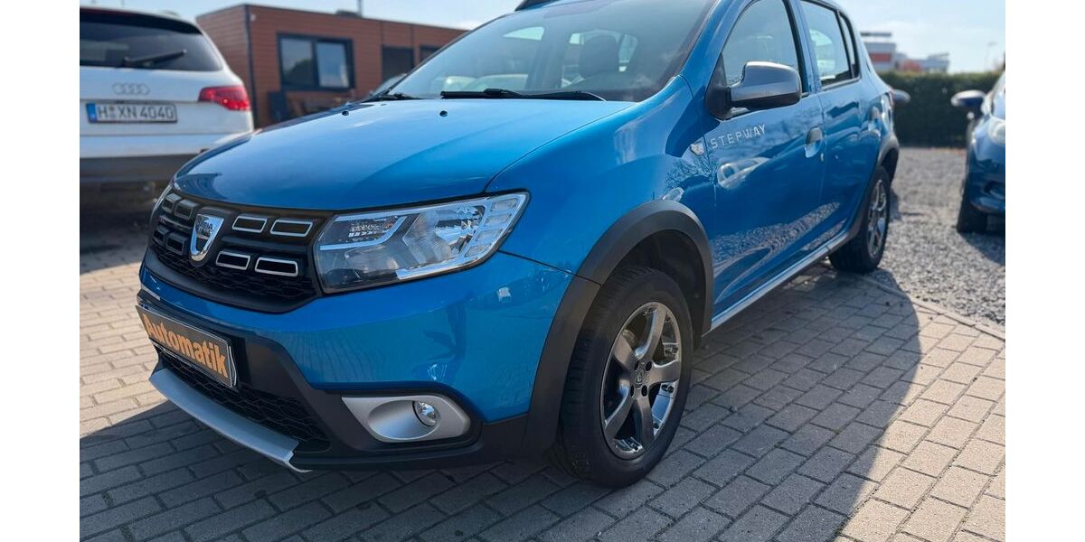 Dacia Sandero 100.000 km 9.800 &euro; Garbsen 30827