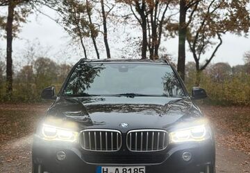 BMW X5 230.000 km 15.900 &euro; Hannover 30179