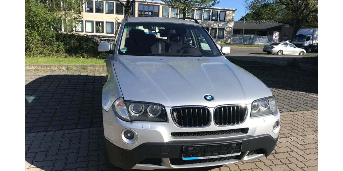 BMW X3 220.000 km 4.500 &euro; Hannover 30179