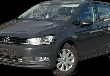 VW Touran 168.697 km 10.590 &euro; Garbsen 30827