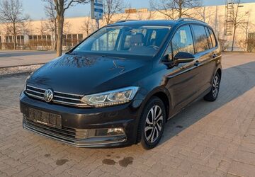 VW Touran 245.900 km 12.900 &euro; Springe OT Völksen 31832
